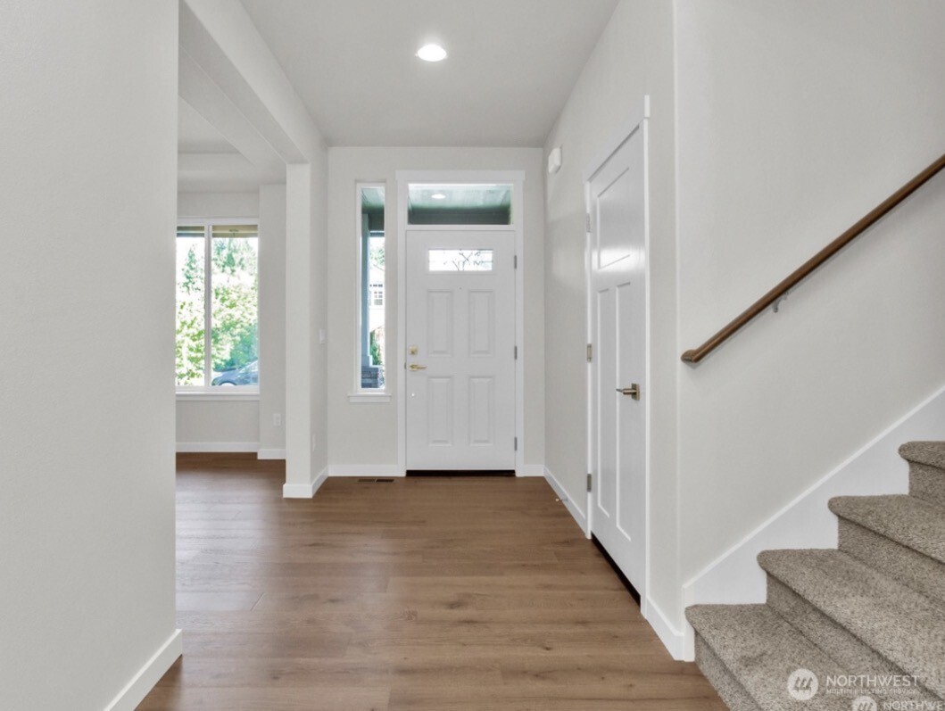 8525 Malia Ln. SE, Olympia, WA 98513