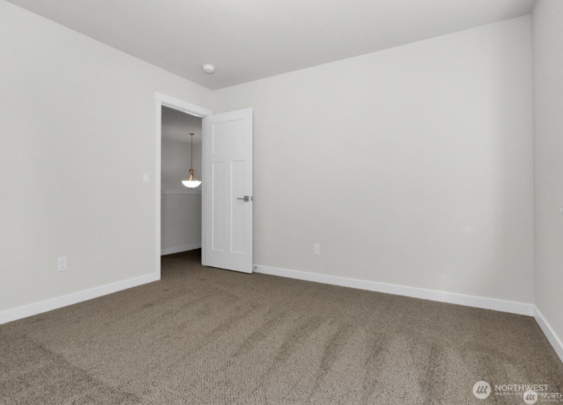 8525 Malia Ln. SE, Olympia, WA 98513