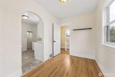 2112 S Ash Street , Tacoma, WA 98405 - Photo 11