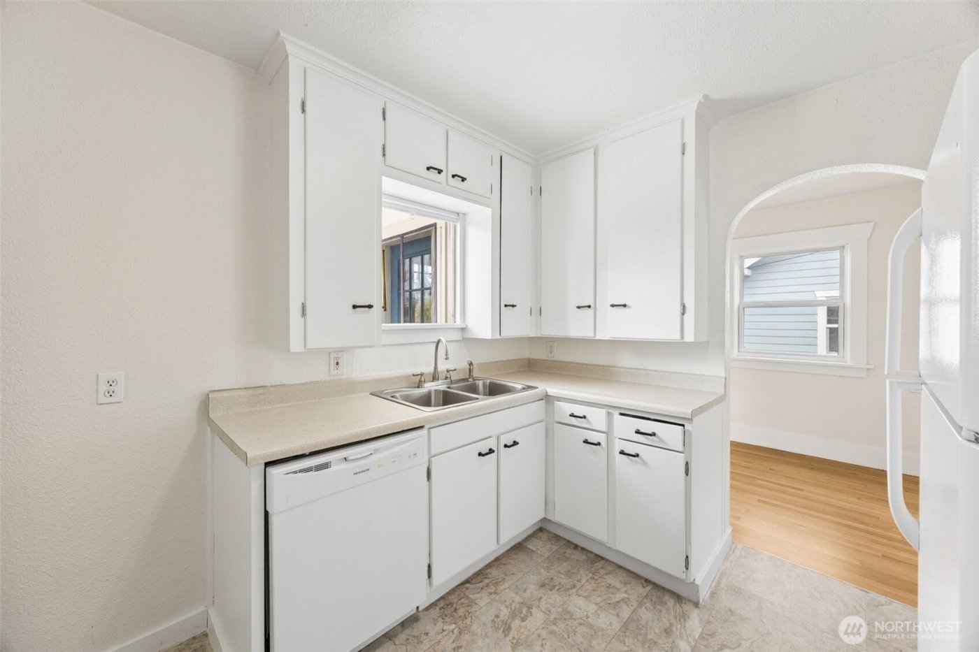 2112 S Ash Street , Tacoma, WA 98405