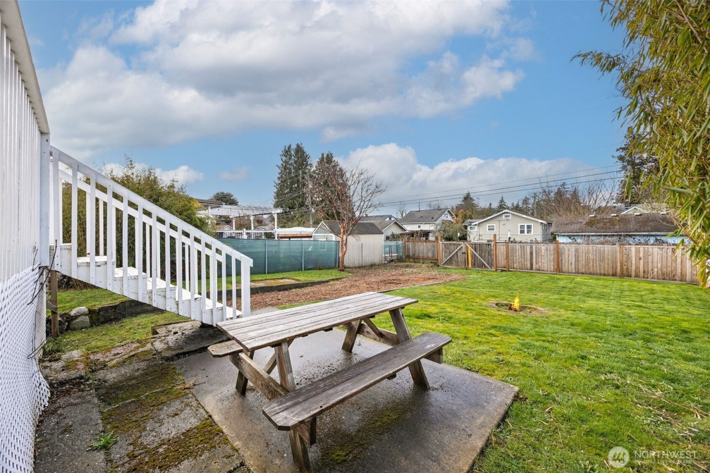 2112 S Ash Street , Tacoma, WA 98405