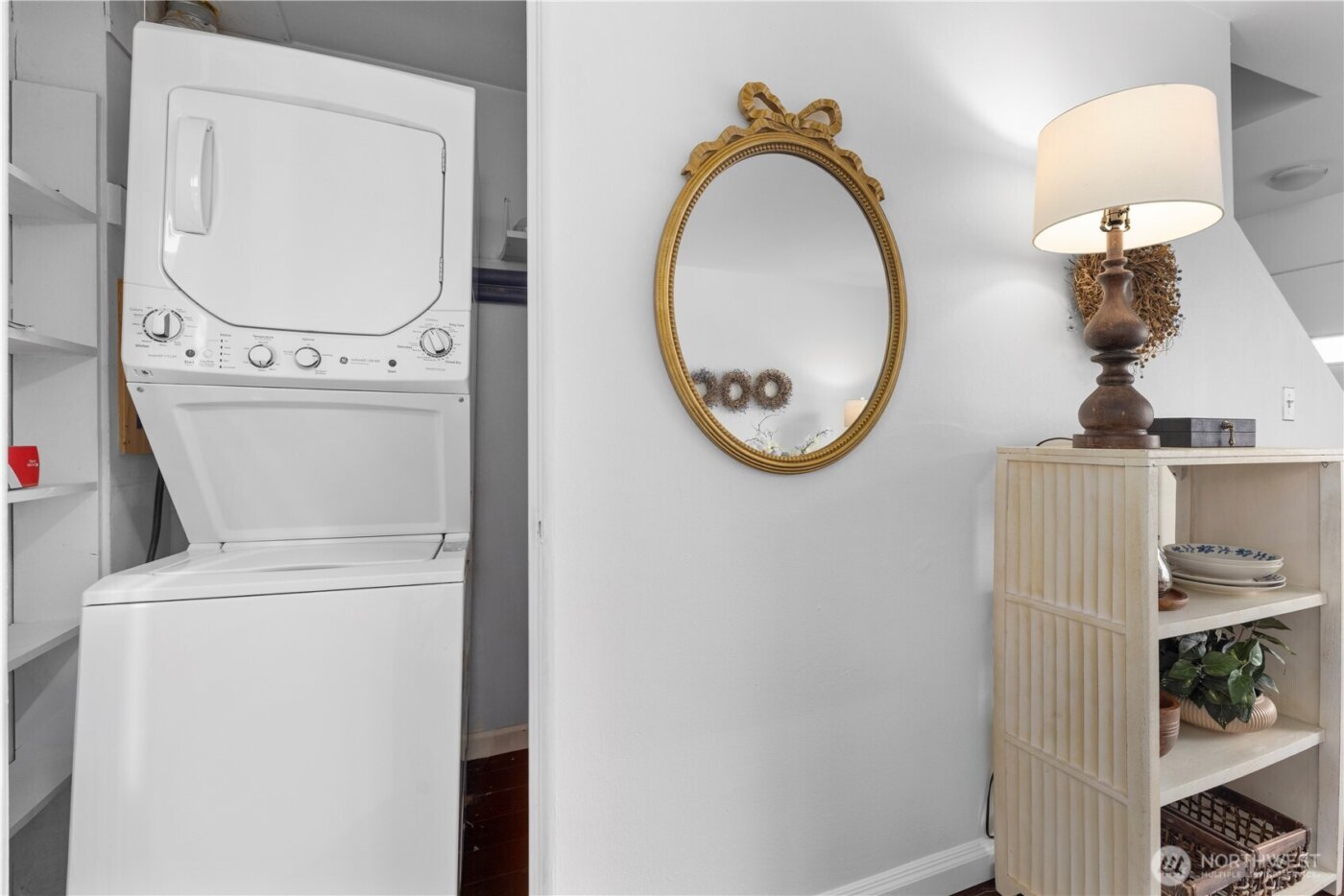 4877 Terrace Drive NE, Seattle, WA 98105