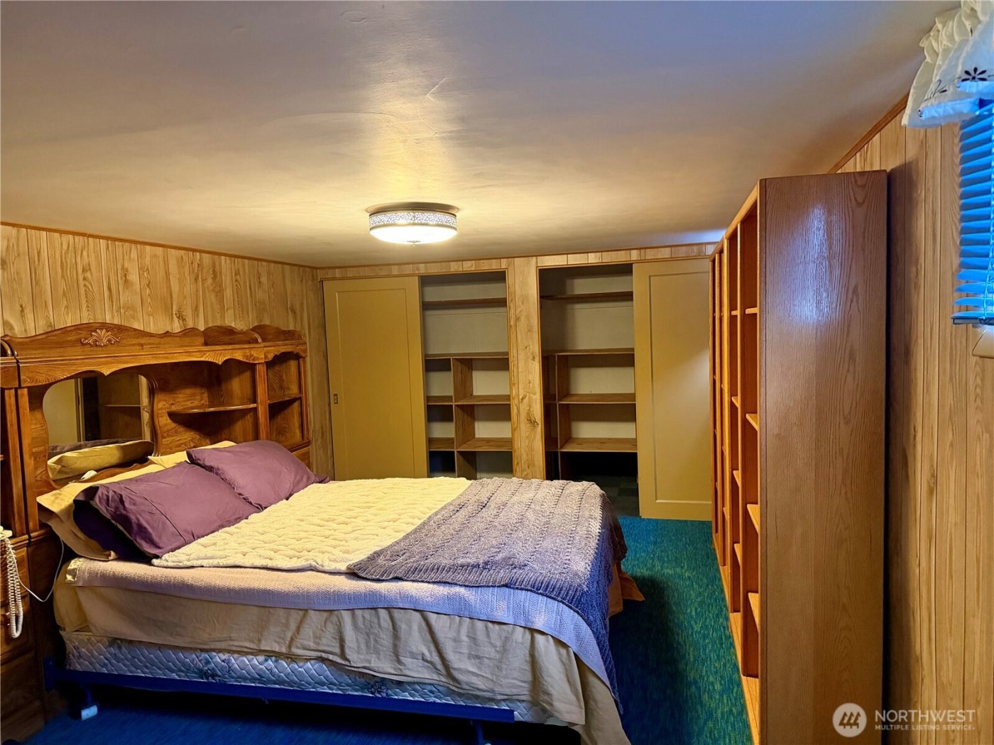 715 SE Pope Avenue , Wilbur, WA 99185