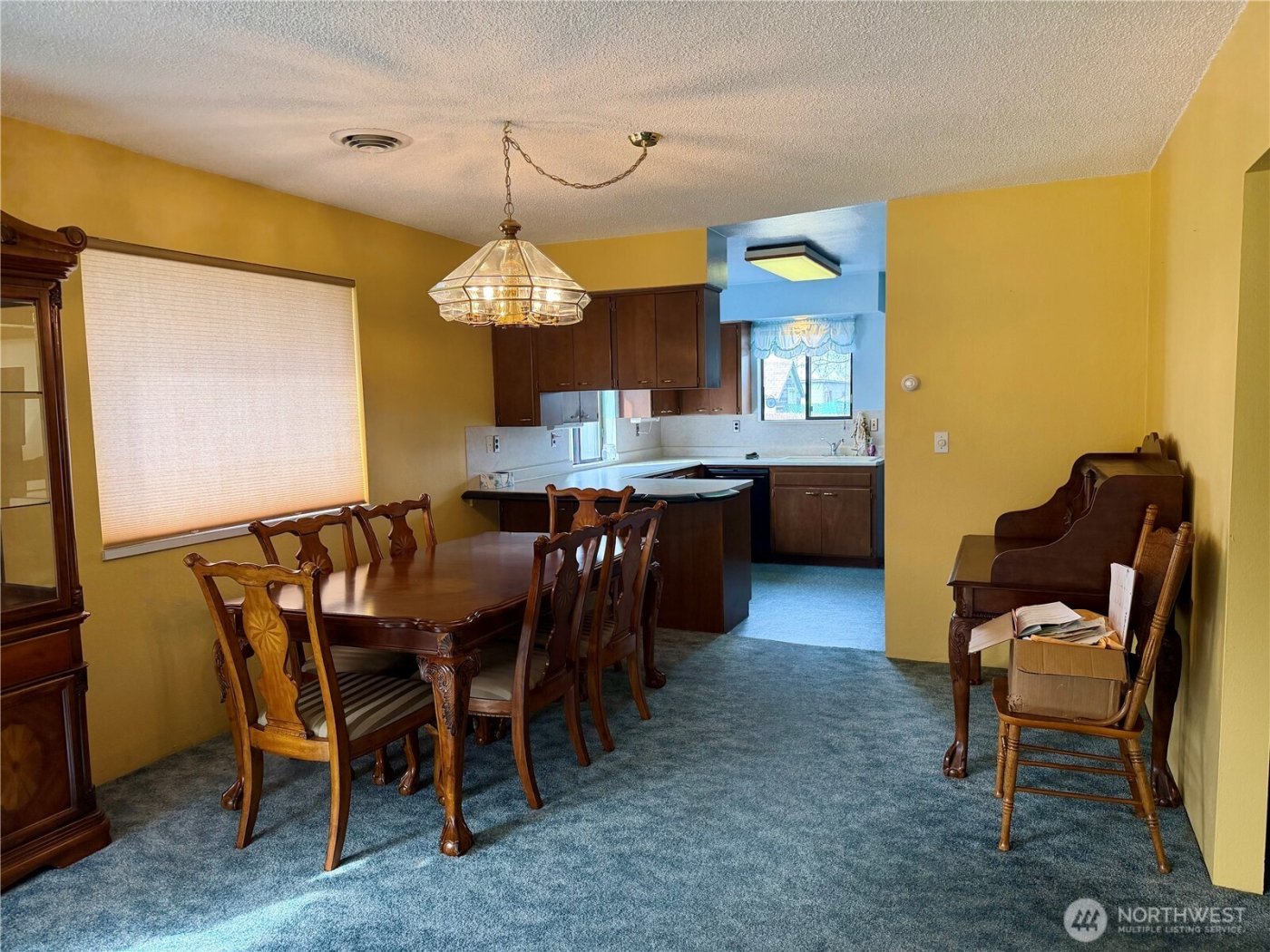 715 SE Pope Avenue , Wilbur, WA 99185