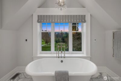 1848 77th Avenue NE, Medina, WA 98039 - Photo 21