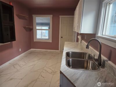 1029 Cleveland , Aberdeen, WA 98520 - Photo 10