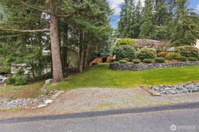 8407 121st Street East , Puyallup, WA 98373 - Photo 4