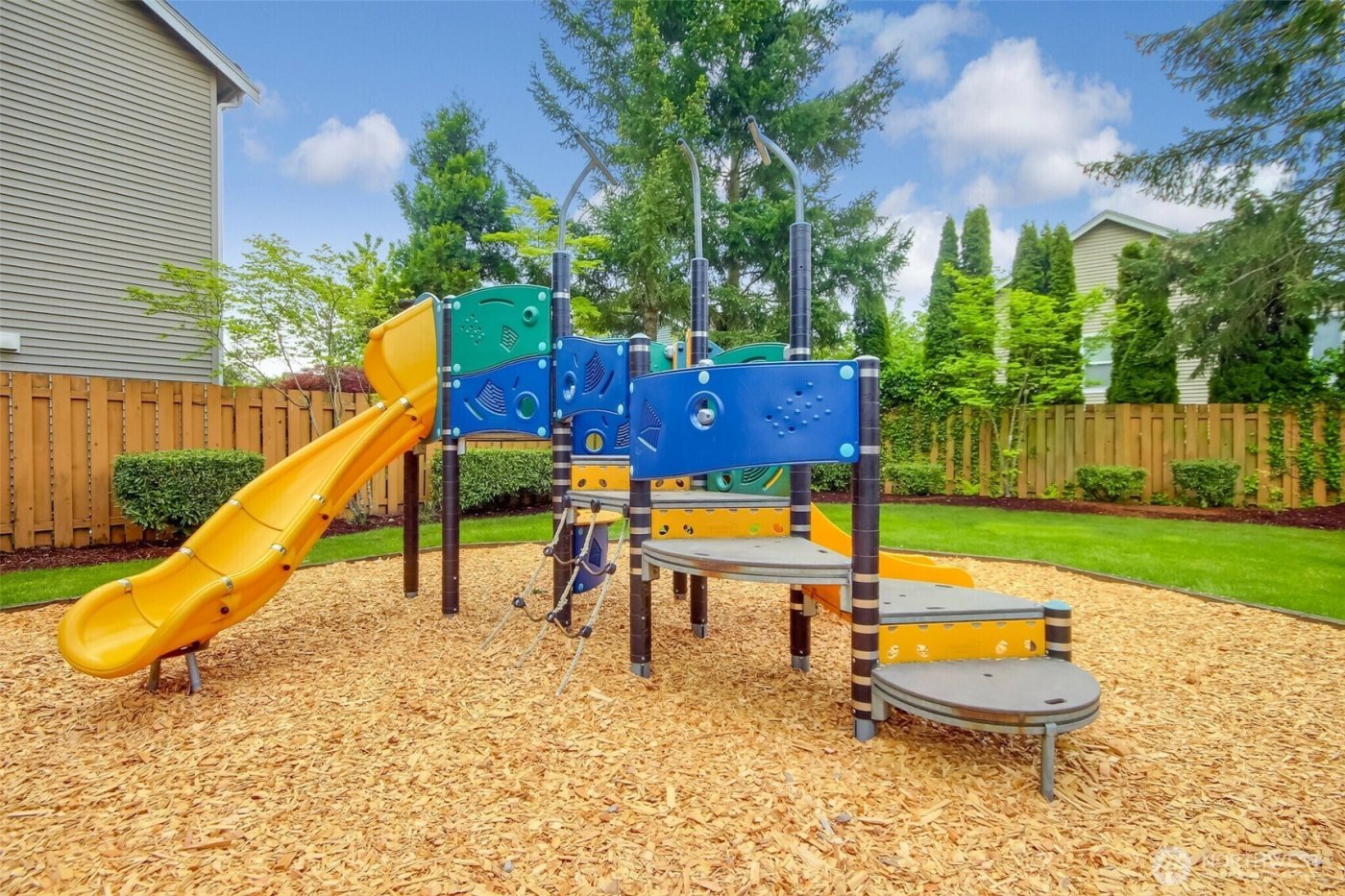 6626 Francis Avenue SE, Auburn, WA 98092