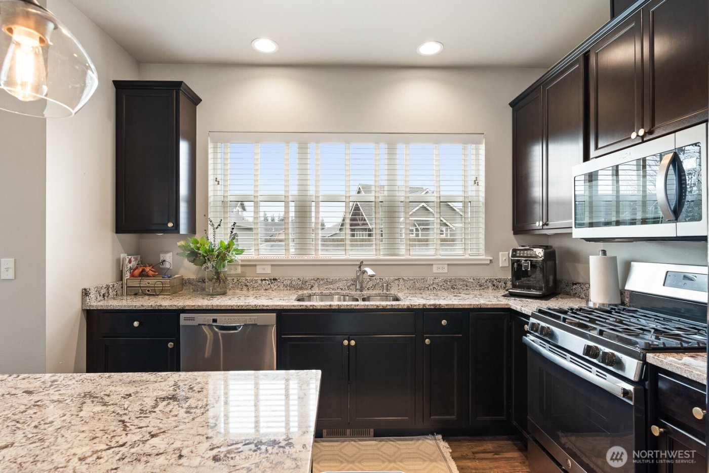 1950 N Prairie Lane , Lynden, WA 98264