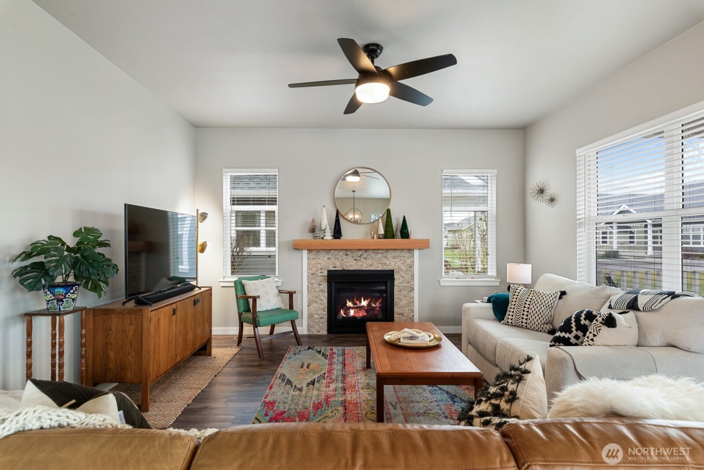 1950 N Prairie Lane , Lynden, WA 98264