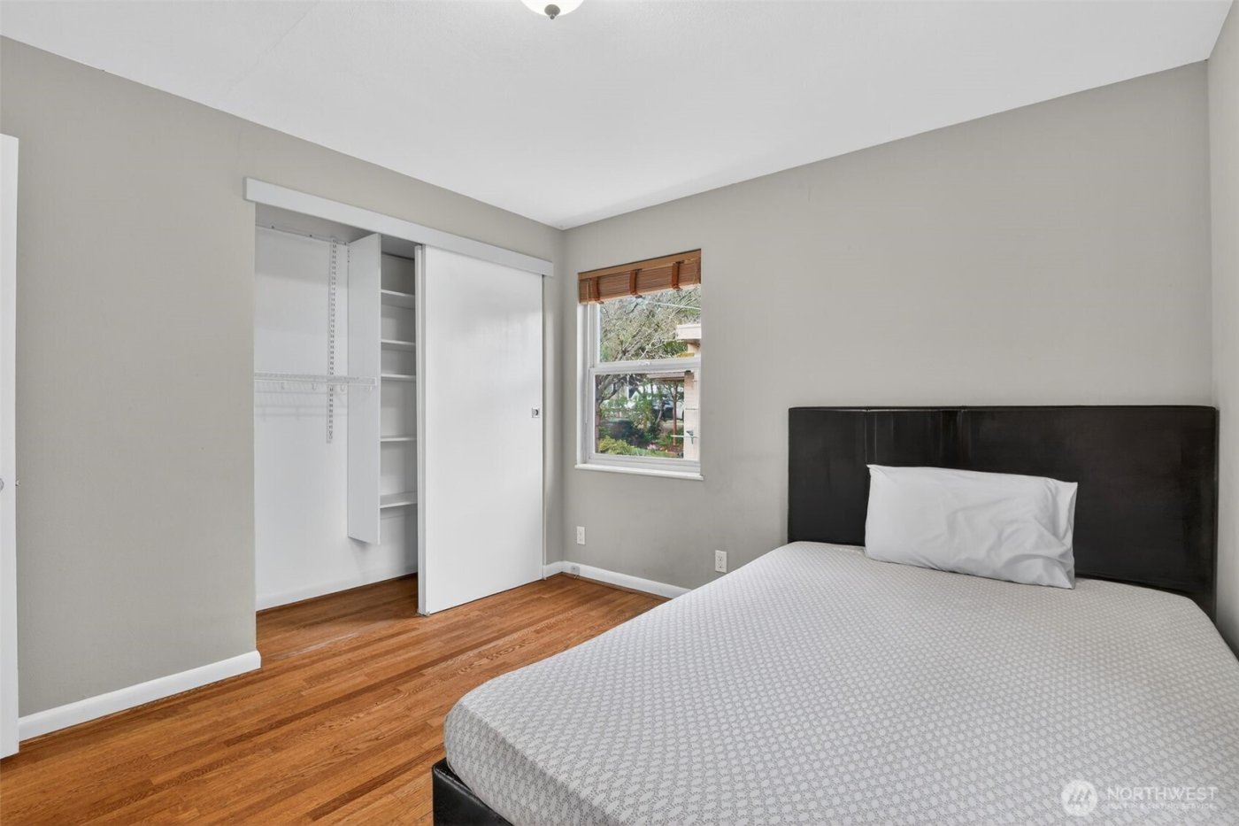 6522 38th Avenue NE, Seattle, WA 98115