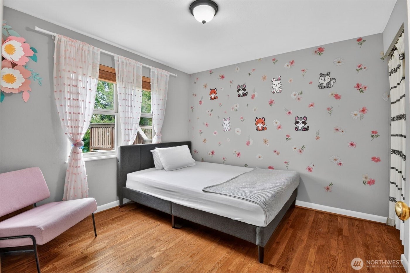 6522 38th Avenue NE, Seattle, WA 98115