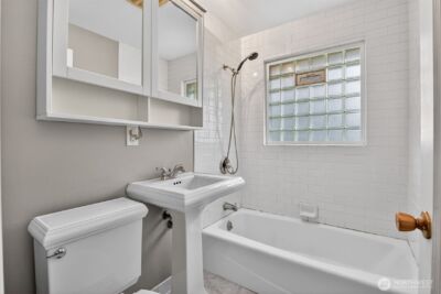 6522 38th Avenue NE, Seattle, WA 98115 - Photo 26