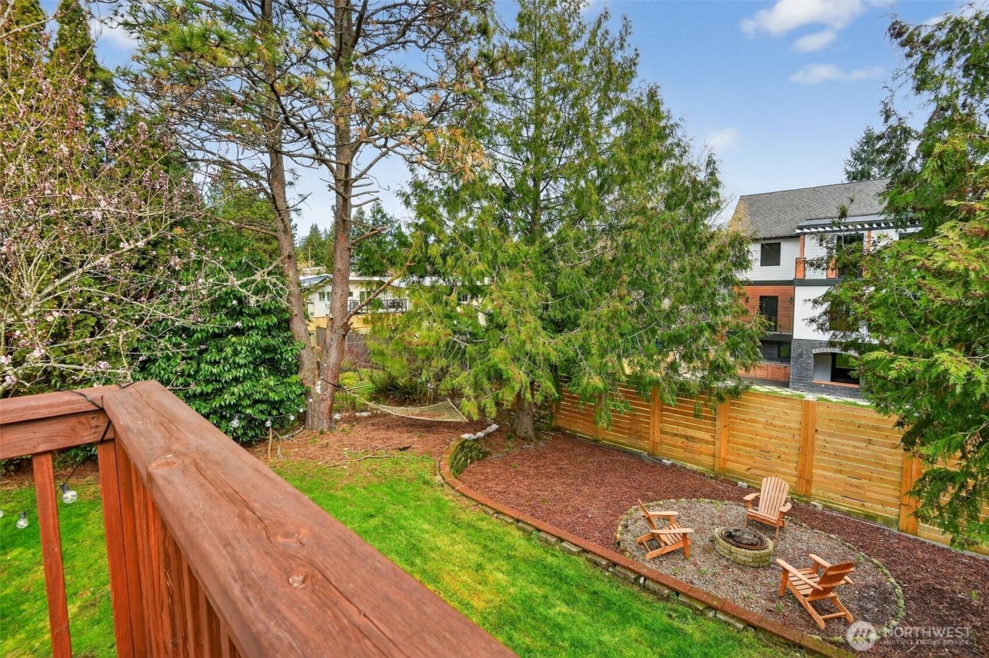 6522 38th Avenue NE, Seattle, WA 98115