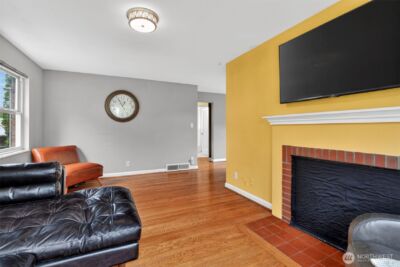 6522 38th Avenue NE, Seattle, WA 98115 - Photo 6