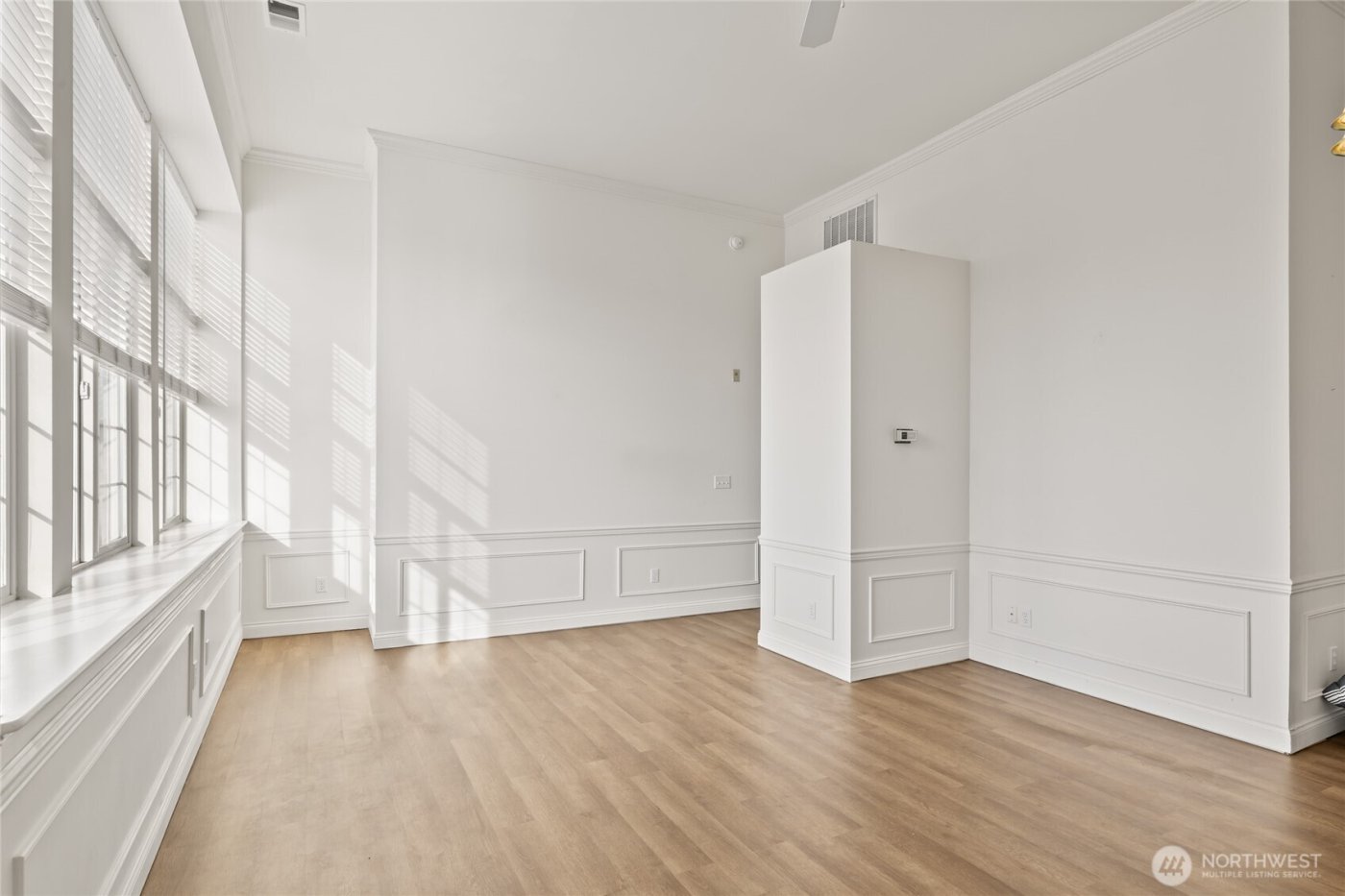 202 E 3rd Street #215, Cle Elum, WA 98922