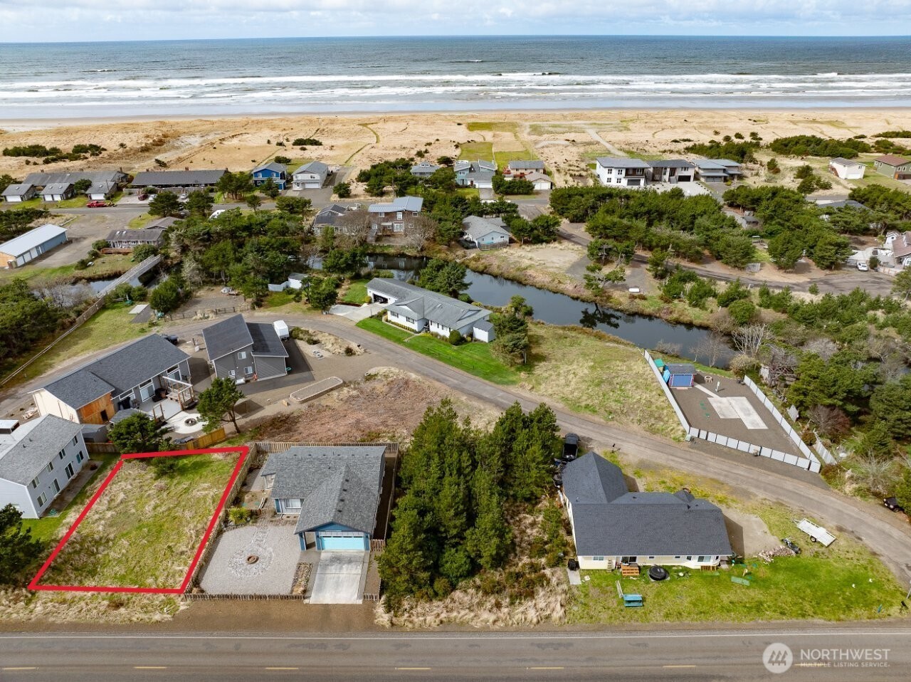 31715 I Street , Ocean Park, WA 98640