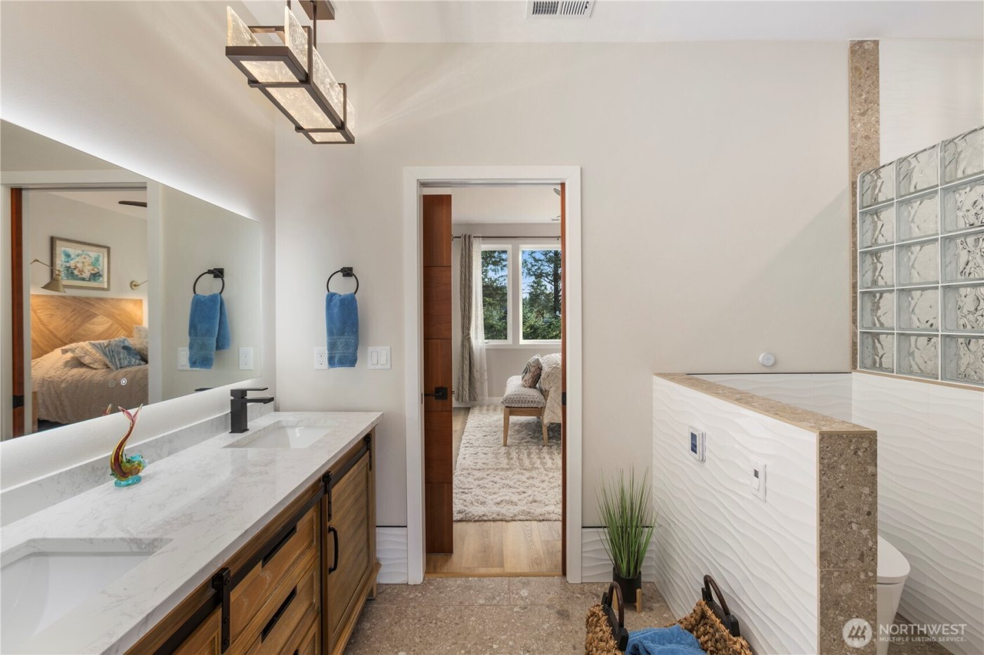 31302 J Place , Ocean Park, WA 98640