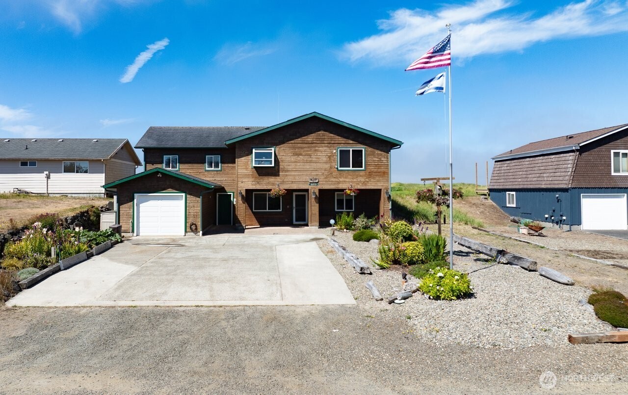 30715 G Street , Ocean Park, WA 98640