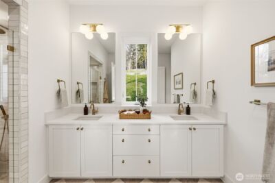 26030 NE 29th Place , Redmond, WA 98053 - Photo 17
