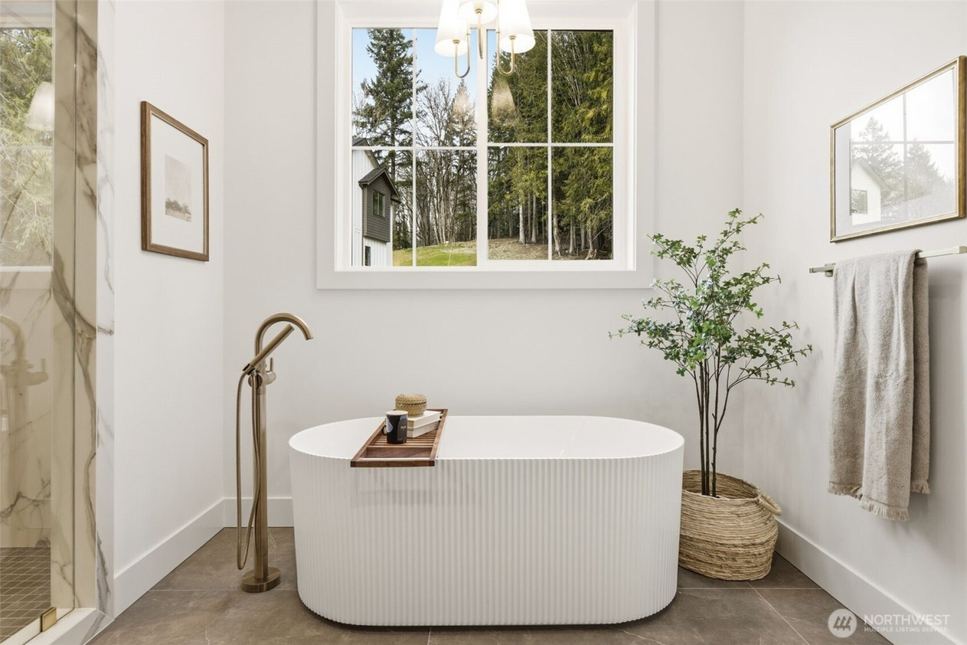 26030 NE 29th Place , Redmond, WA 98053