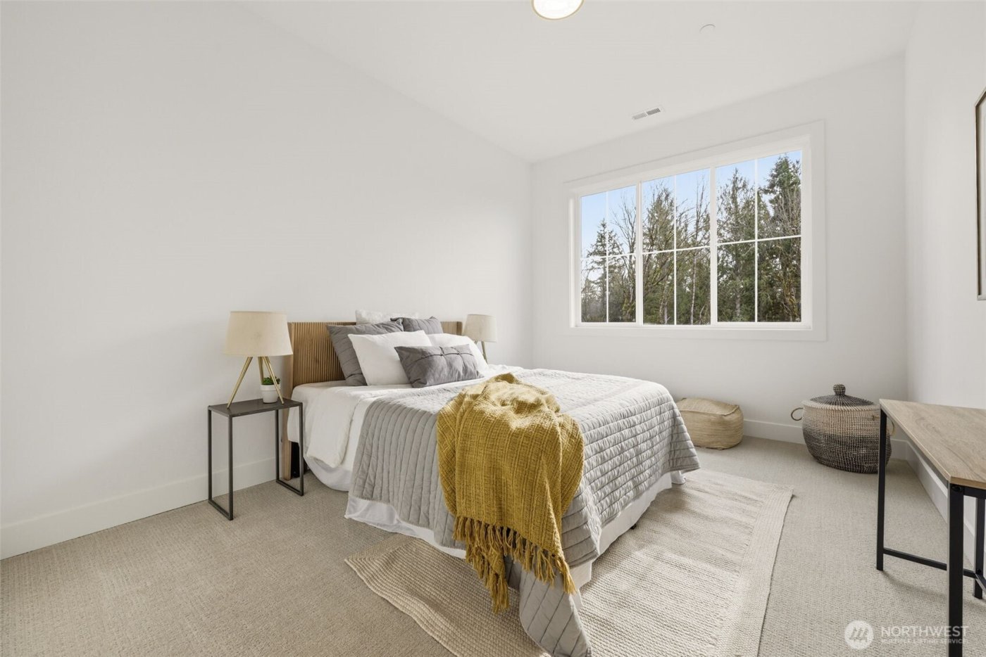 26030 NE 29th Place , Redmond, WA 98053