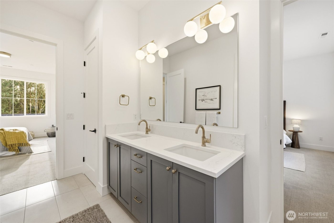 26030 NE 29th Place , Redmond, WA 98053