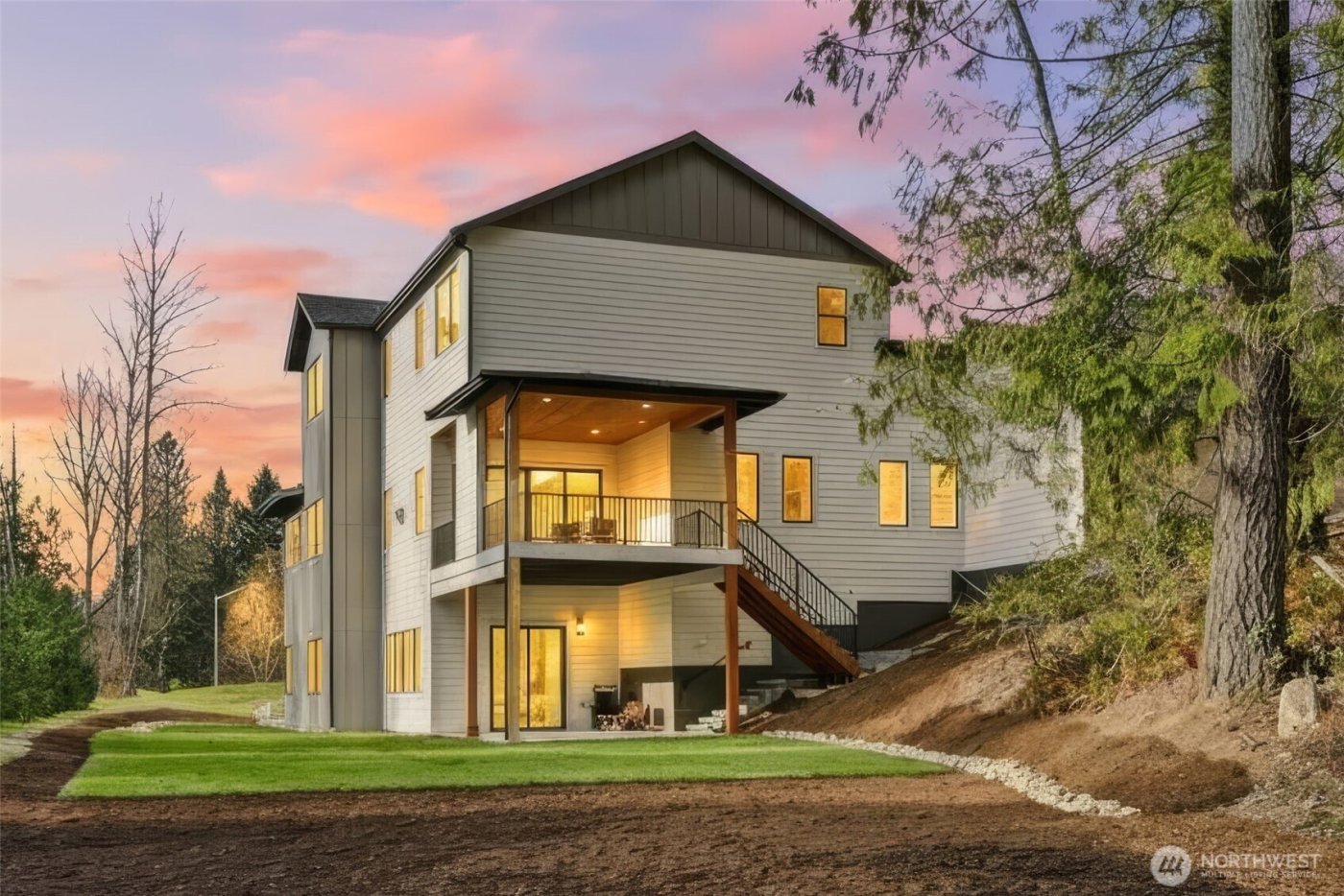 26030 NE 29th Place , Redmond, WA 98053