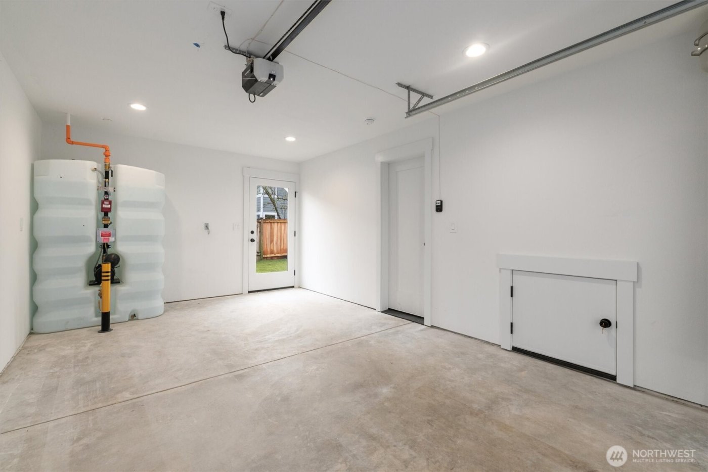 12562 17th Avenue NE #B, Seattle, WA 98125