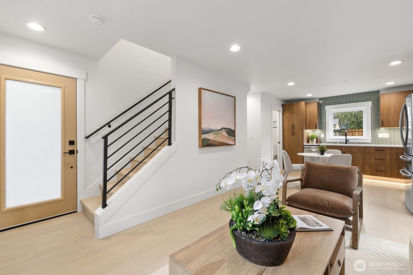 12562 17th Avenue NE #B, Seattle, WA 98125