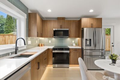 12562 17th Avenue NE #B, Seattle, WA 98125 - Photo 9