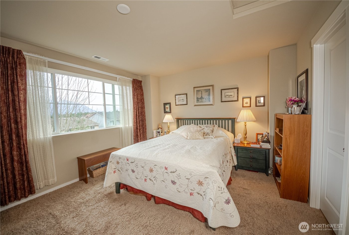 9101 Merritt Avenue SE, Snoqualmie, WA 98065