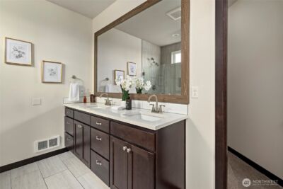 958 Walker Avenue , Oak Harbor, WA 98277 - Photo 20