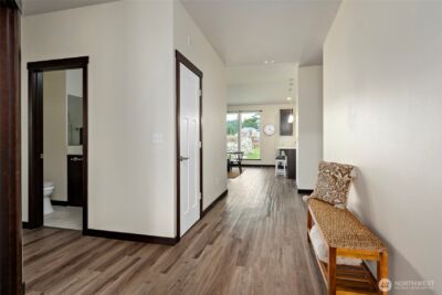 958 Walker Avenue , Oak Harbor, WA 98277 - Photo 2