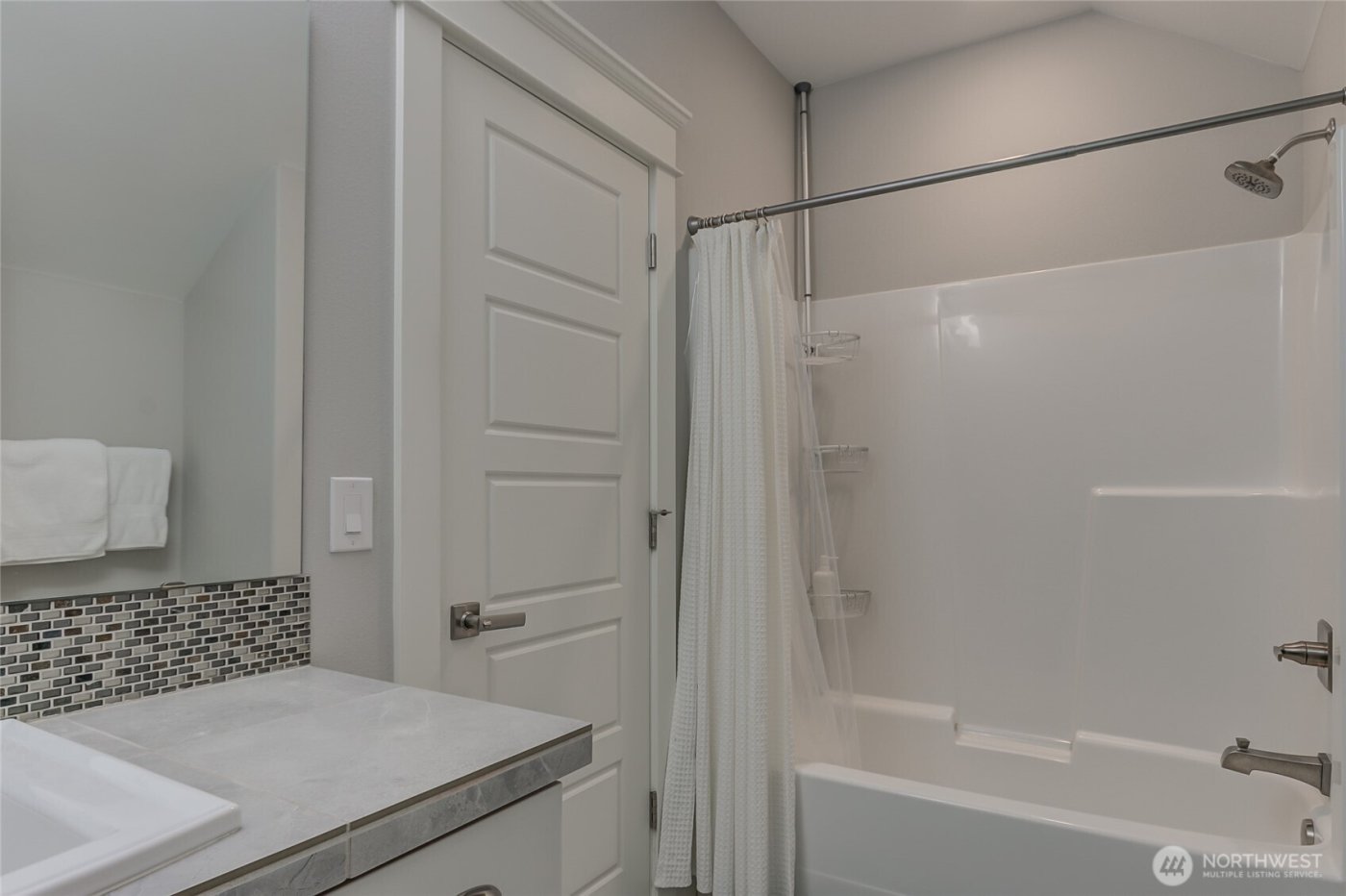 27710 316th Way SE, Ravensdale, WA 98051