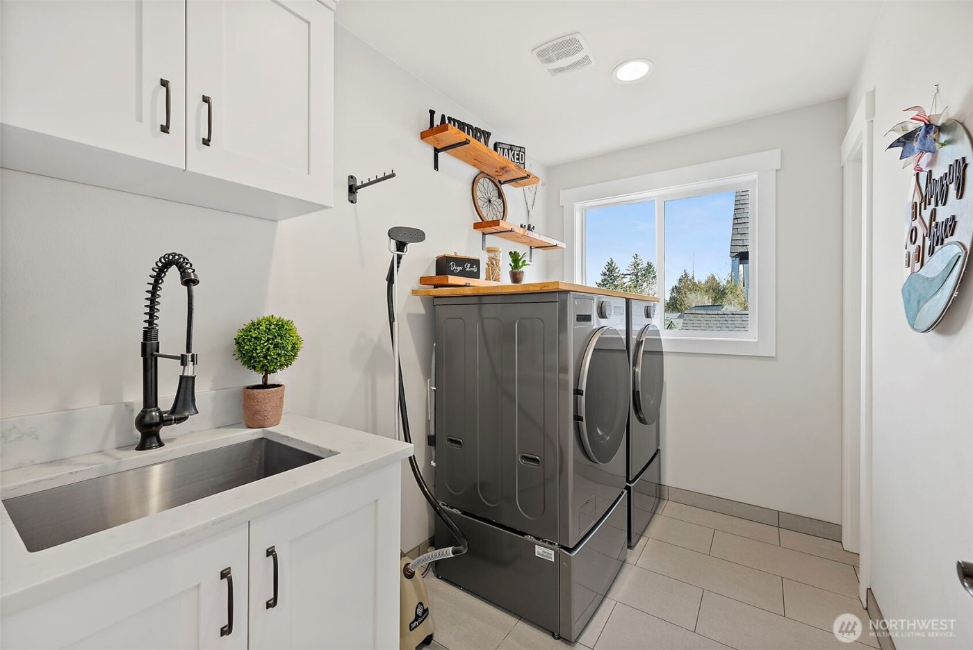 6304 76th Street E, Puyallup, WA 98371