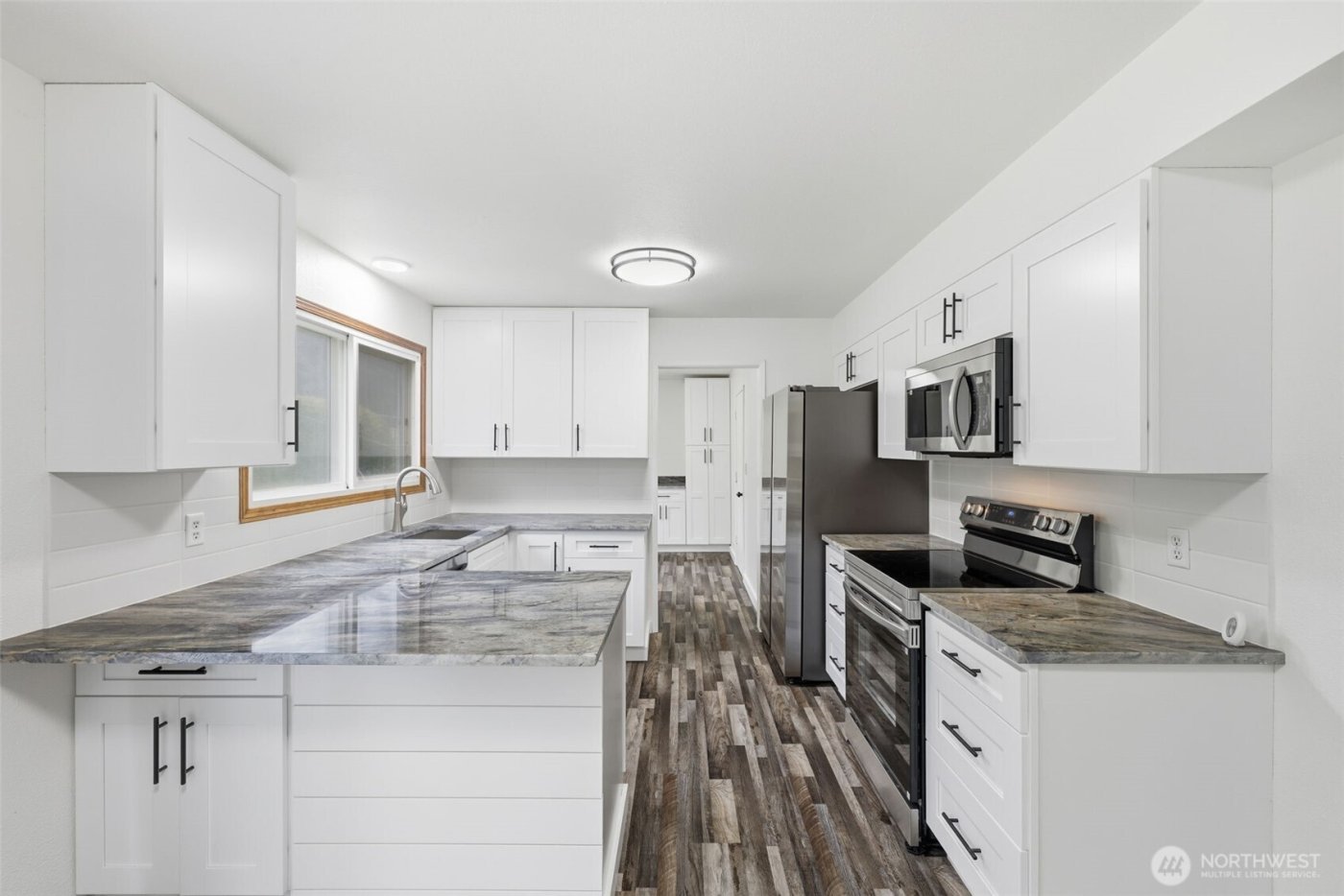 26224 14th Place S, Des Moines, WA 98198