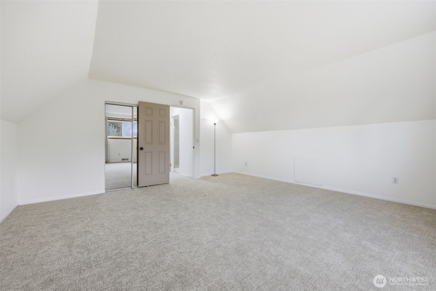 26224 14th Place S, Des Moines, WA 98198