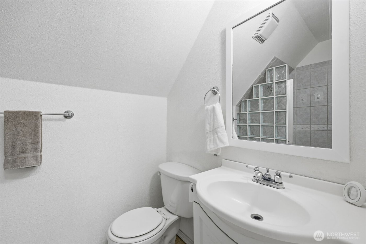 26224 14th Place S, Des Moines, WA 98198