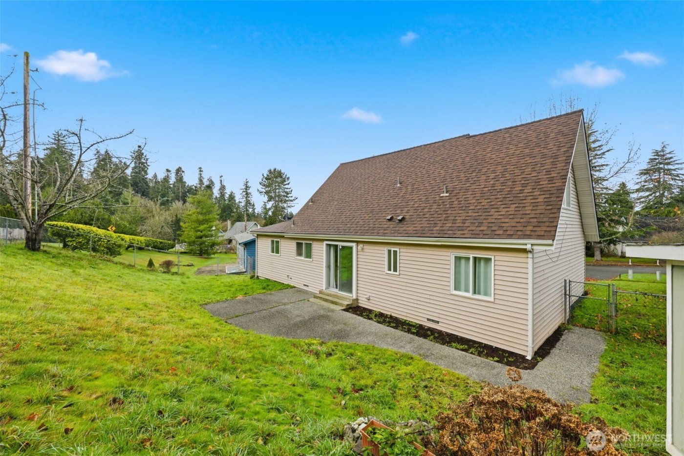 26224 14th Place S, Des Moines, WA 98198