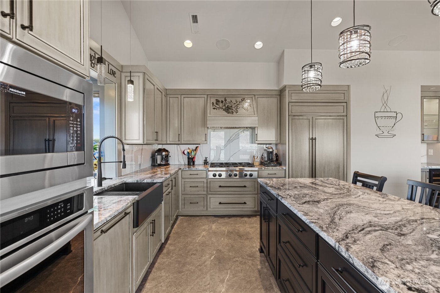 111 Wren Loop SW, Mattawa, WA 99349