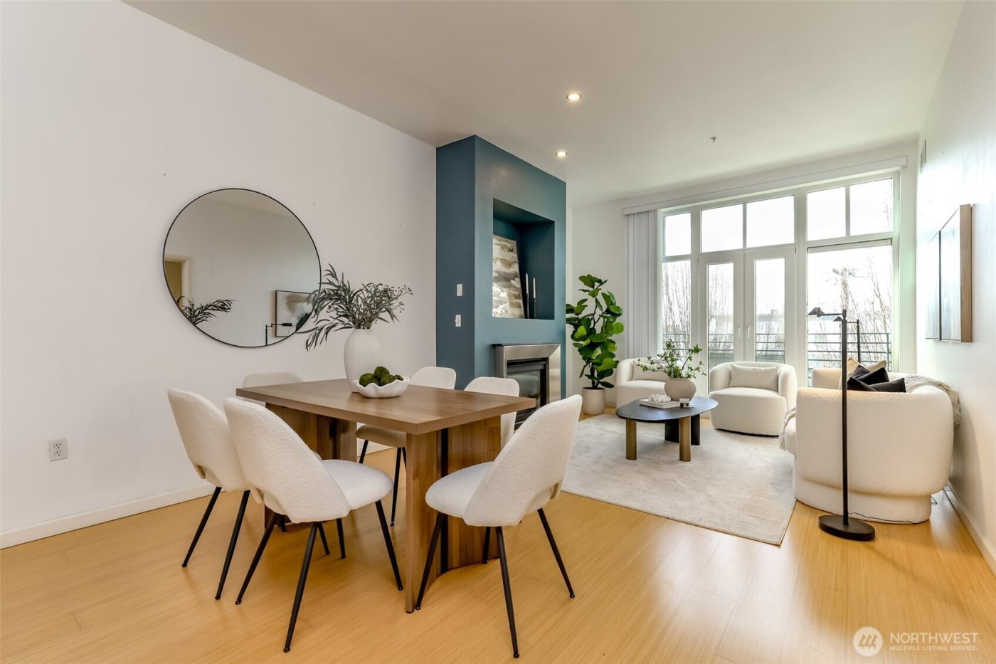 17 W Mercer Street #301, Seattle, WA 98119