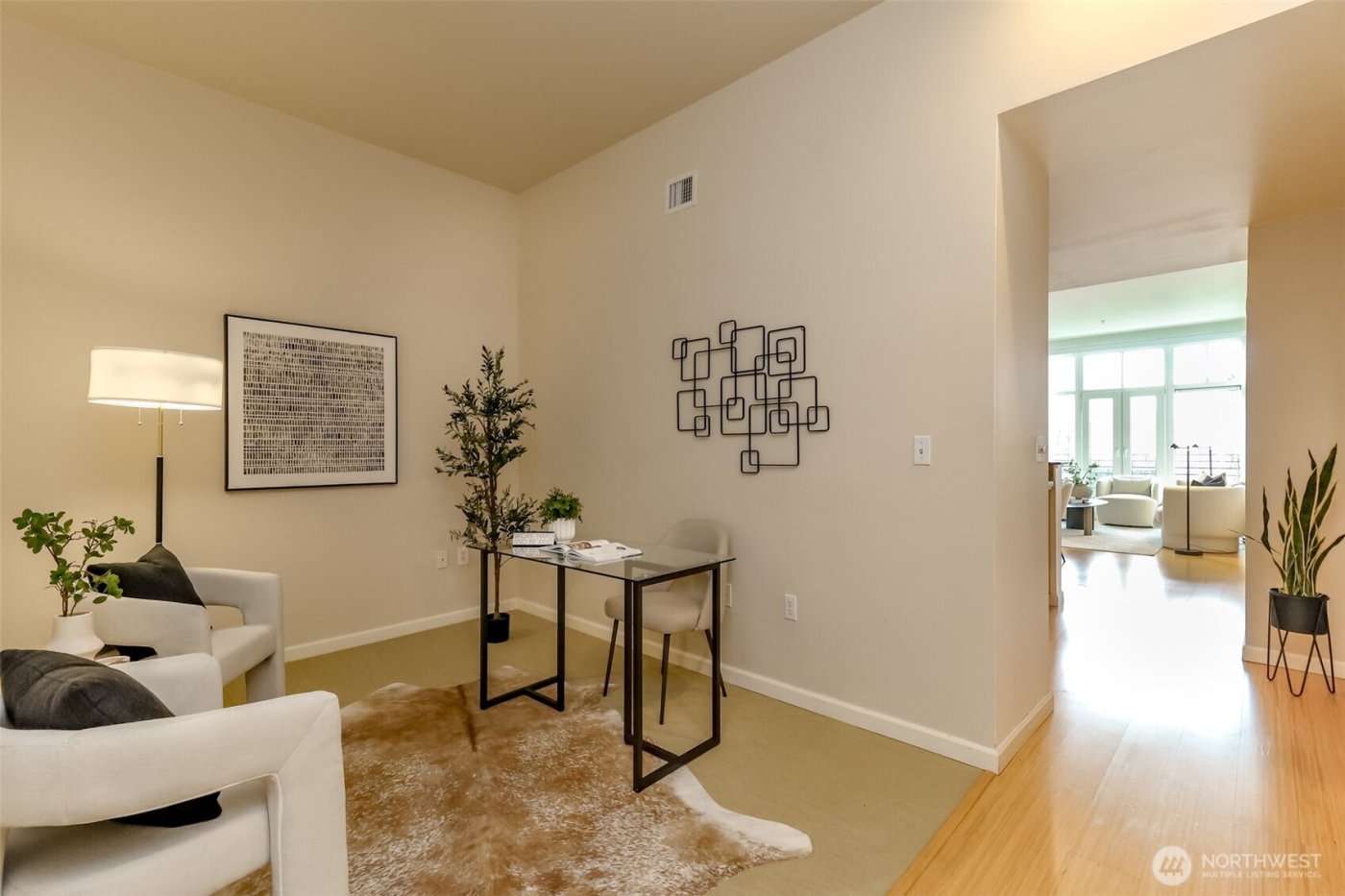 17 W Mercer Street #301, Seattle, WA 98119