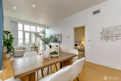 17 W Mercer Street #301, Seattle, WA 98119 - Photo 11