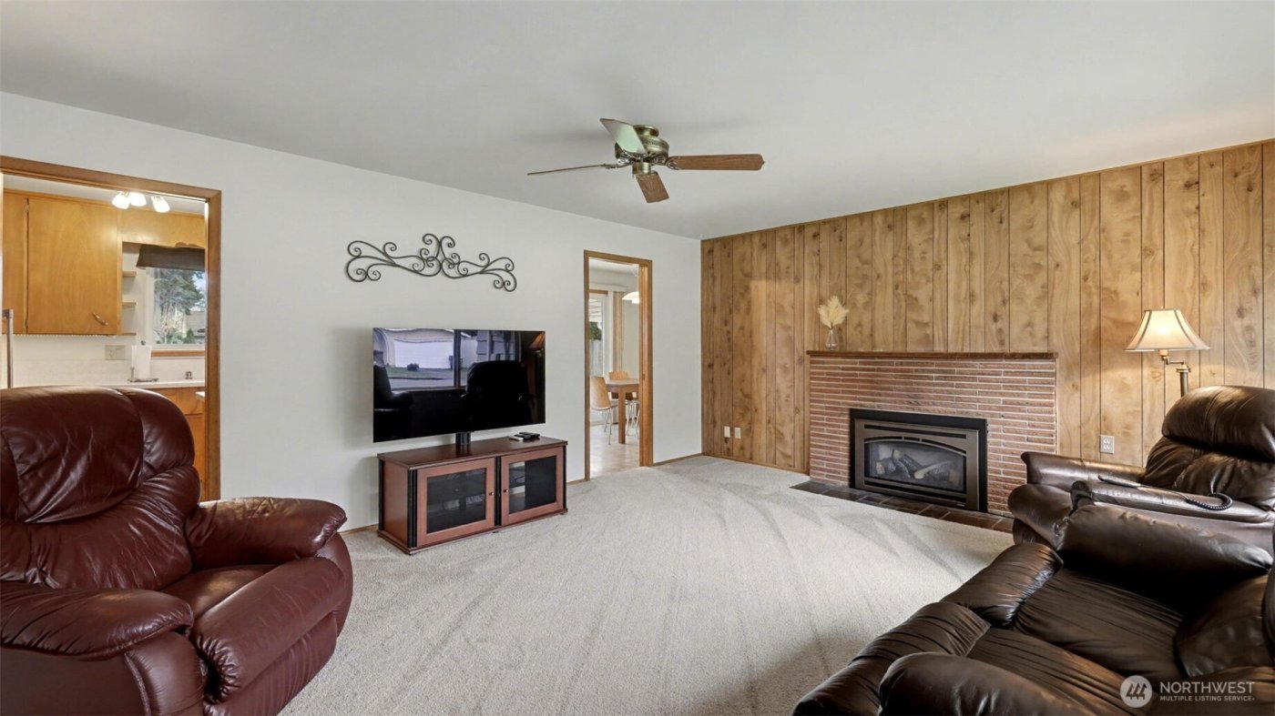 1314 6th Place NE, Auburn, WA 98002