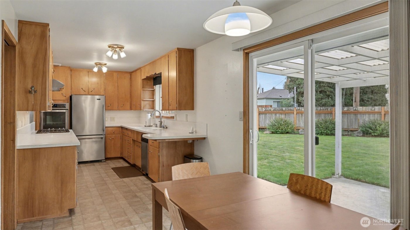 1314 6th Place NE, Auburn, WA 98002