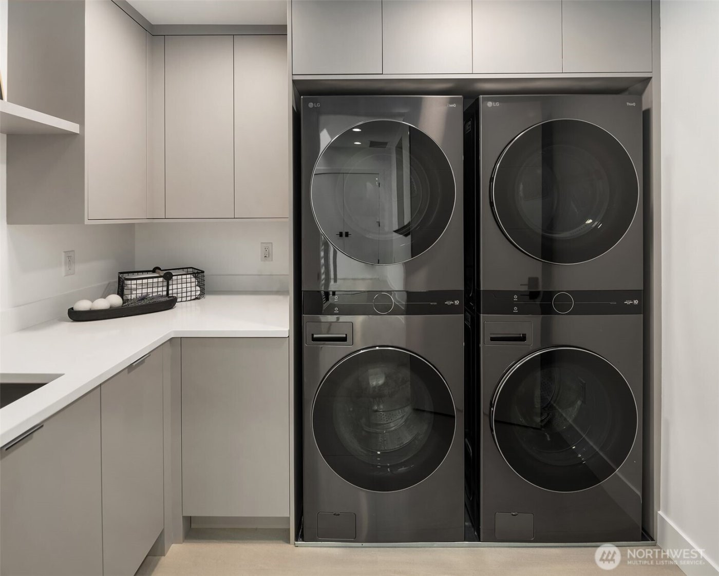 10411 NE 28th Place , Bellevue, WA 98004