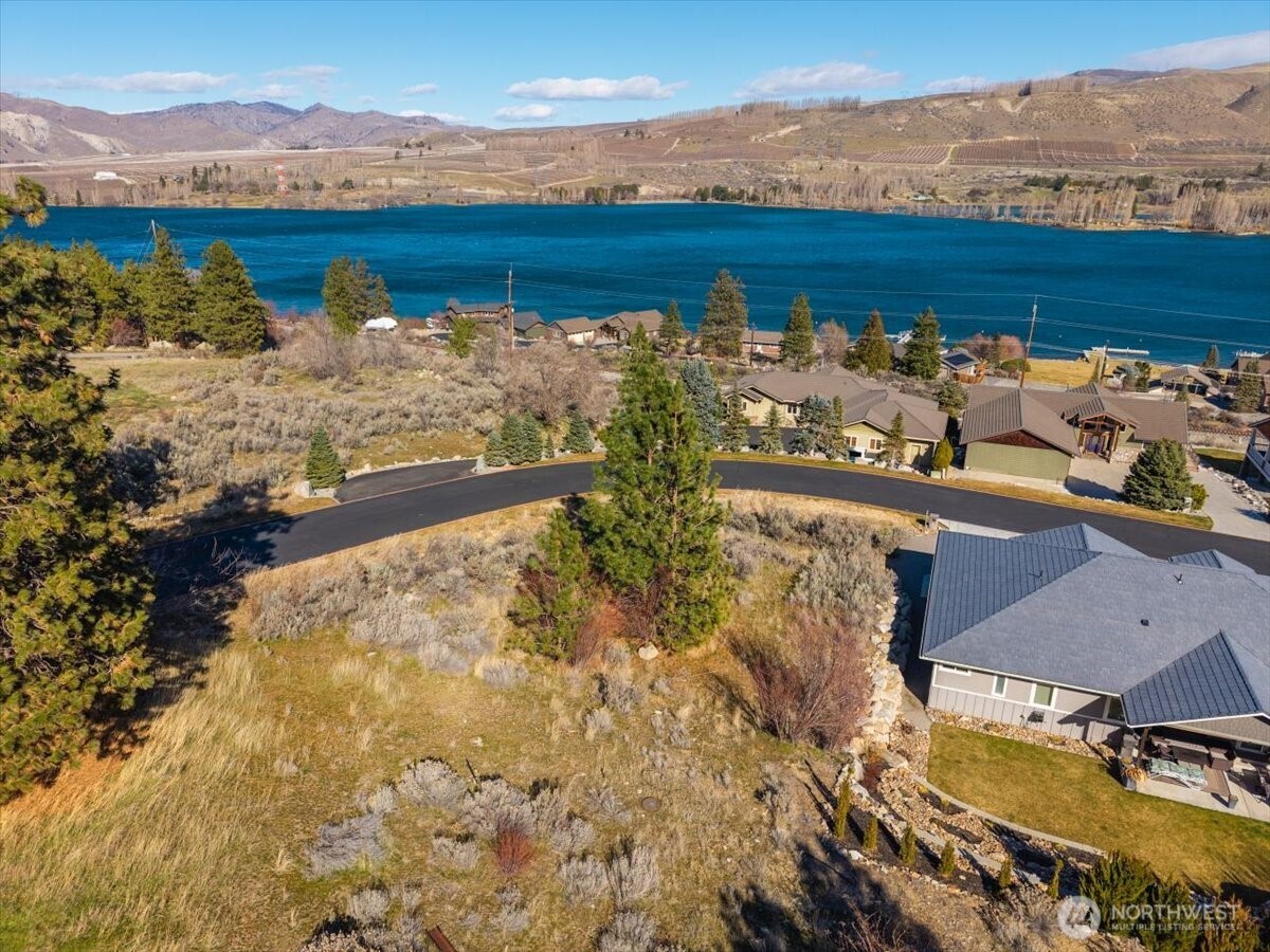 15315 Lakeview Street , Entiat, WA 98822