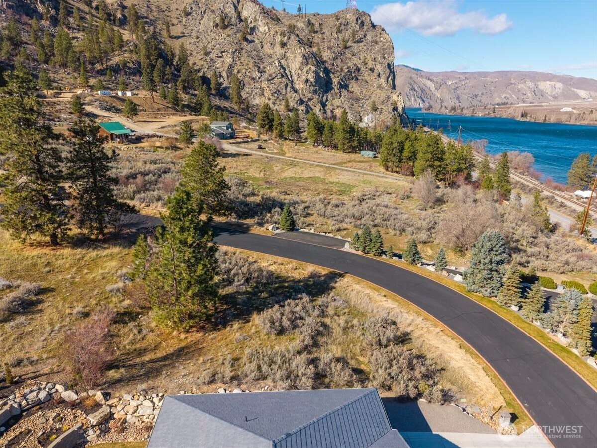 15315 Lakeview Street , Entiat, WA 98822
