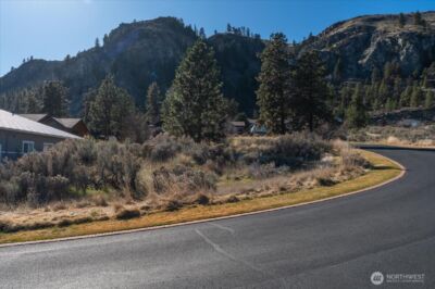 15315 Lakeview Street , Entiat, WA 98822 - Photo 17